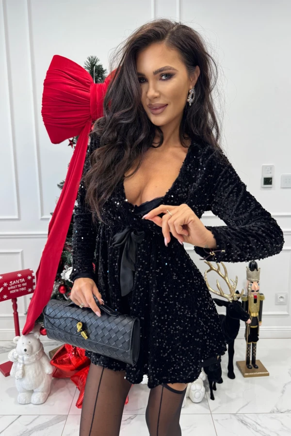 Czarna sukienka mini z cekinami i satynowym wiązaniem ELISE 26