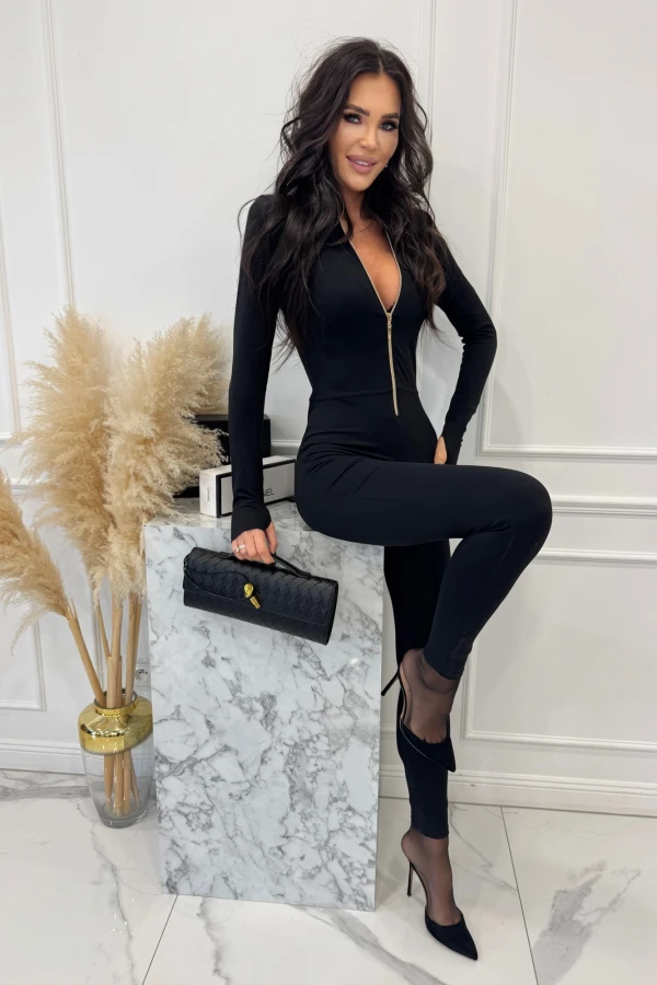 Czarny kombinezon zapinany na zamek z logo na rękawie PARKER 163