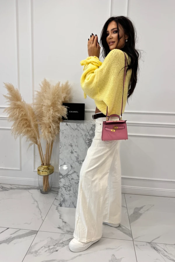 Żółty sweter z wiązaniem na rękawie Sophia 02