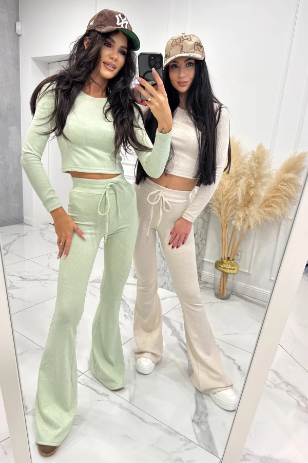 Beżowy komplet sweterkowy bluzka + spodnie 90% wiskozy Riki 173