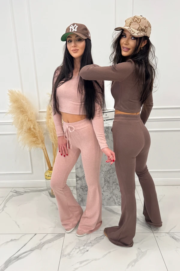 Różowy komplet sweterkowy bluzka + spodnie 90% wiskozy Riki 173