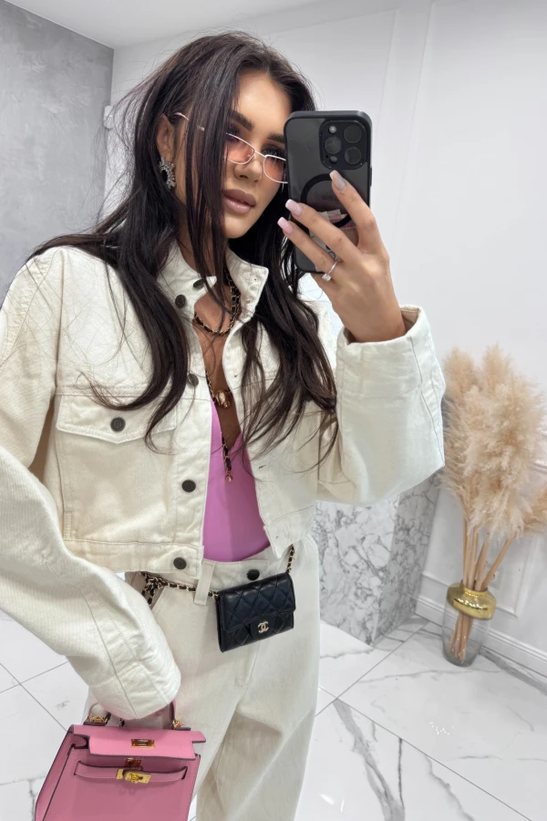 Jasnobeżowa kurtka jeansowa boxy 100% bawełna Casimira 69